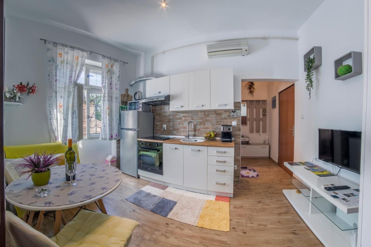 Apartment Ljube Pula Dış mekan fotoğraf