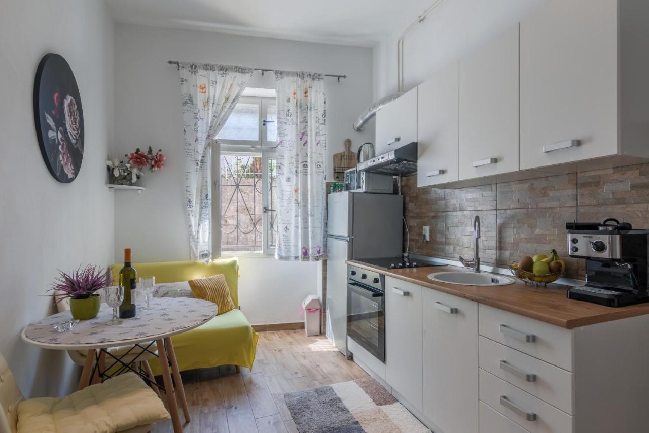 Apartment Ljube Pula Dış mekan fotoğraf