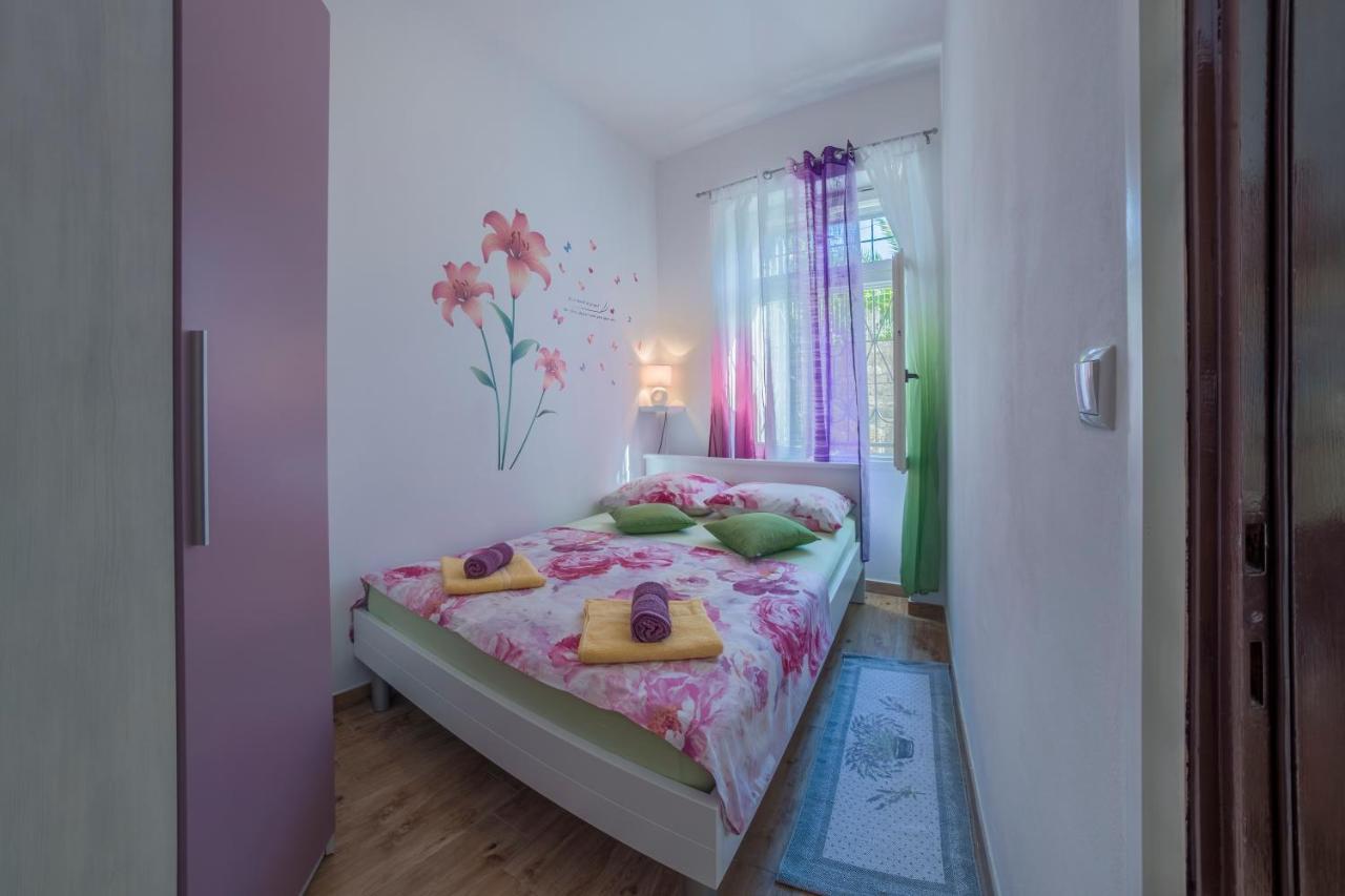 Apartment Ljube Pula Dış mekan fotoğraf