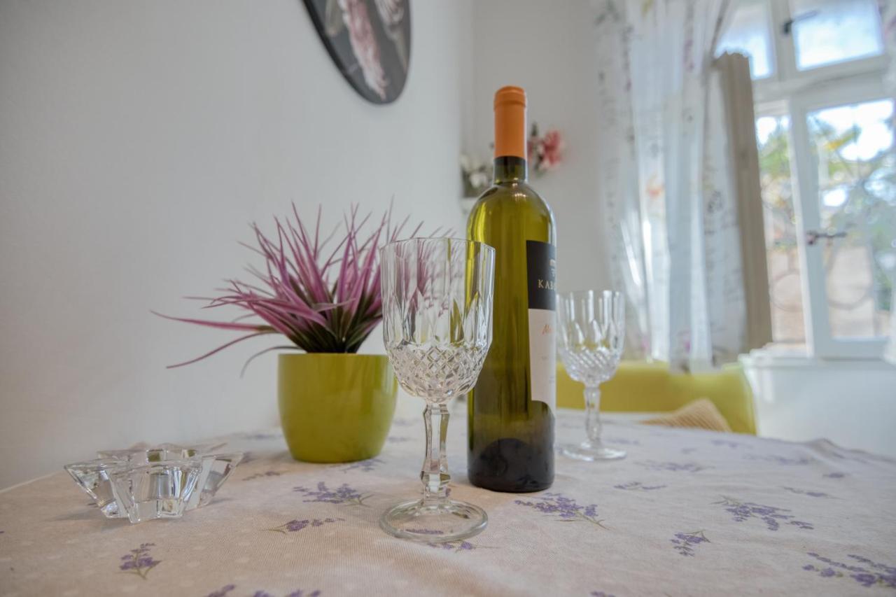 Apartment Ljube Pula Dış mekan fotoğraf